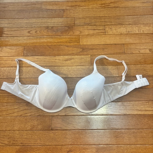Victoria Secrets women’s size 34DD - Picture 1 of 4